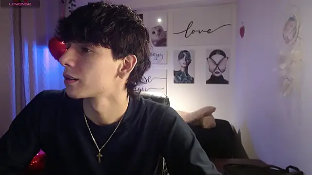 AmethystShadow17 online show from February 2026 08:31:02 PM