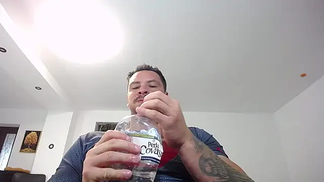 MasterAj69  online show from May 2026 04:15:01 PM