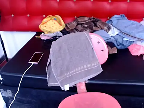 Camila stacy online show from November 2025 03:11:01 PM