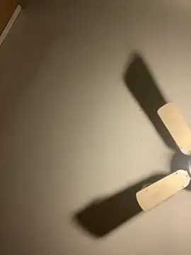 Snapshot of CarmeloA chatting on November 2025 09:09:01 AM CarmeloA online show from November 2025 09:09:01 AM