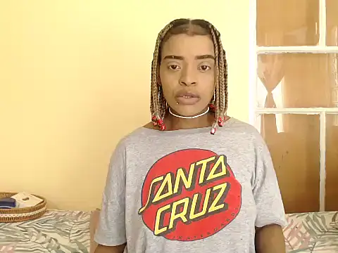 Snapshot of fifiqueen25 chatting on November 2025 09:32:02 AM fifiqueen25 online show from November 2025 09:32:02 AM