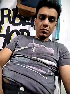 Albertlaynver online show from October 2025 02:22:02 AM