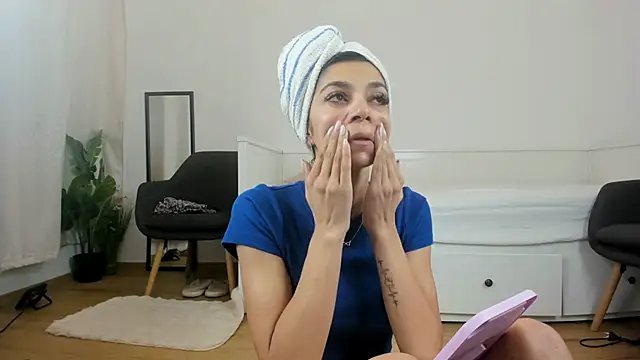 ReneeVoss online show from February 2026 05:15:01 AM