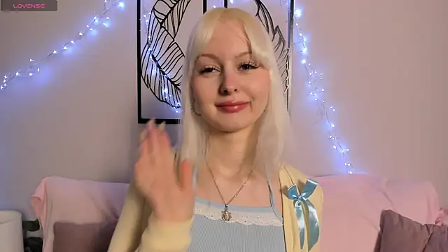 AdeleSilver online show from October 2025 02:01:02 AM