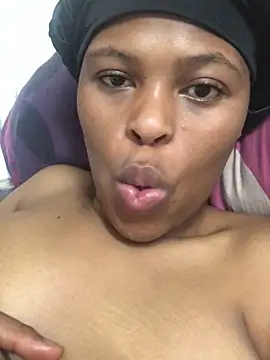 Bubbles156 online show from February 2026 08:38:01 PM