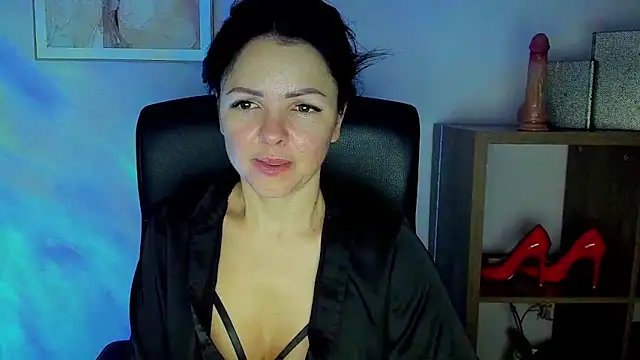 Mollybloom40 online show from December 2025 08:48:01 PM