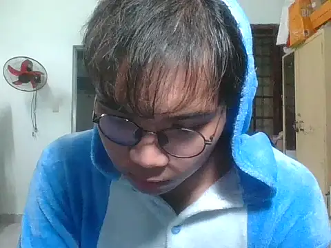 Snapshot of kave2033 chatting on November 2025 03:34:02 PM kave2033 online show from November 2025 03:34:02 PM