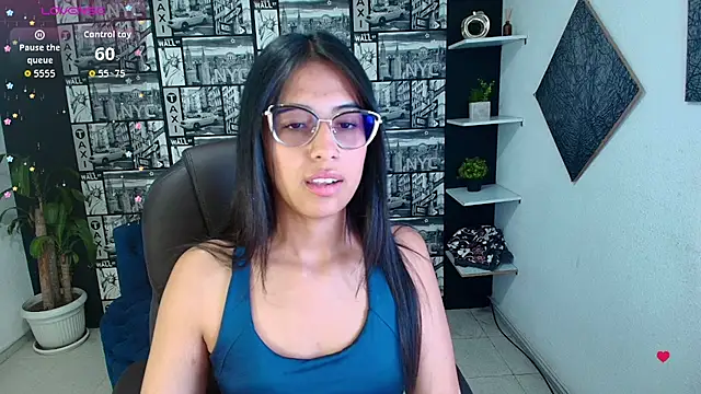 Sub Scarlett online show from November 2025 01:00:02 PM