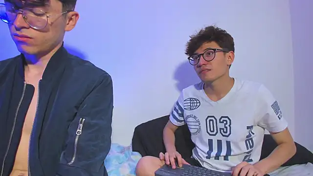 dani angel dark online show from November 2025 11:26:01 PM