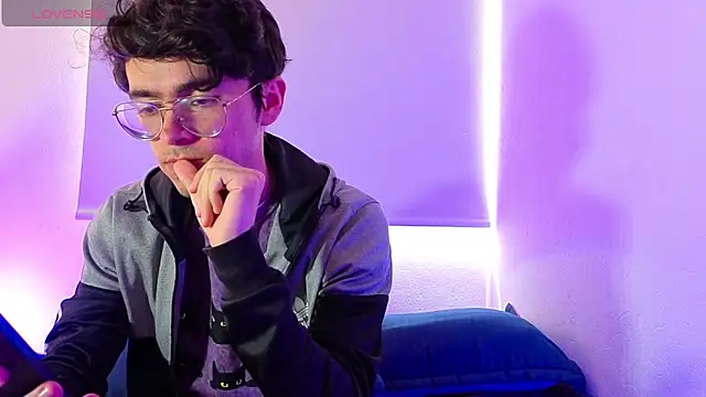 dani angel dark online show from February 2026 06:58:02 PM