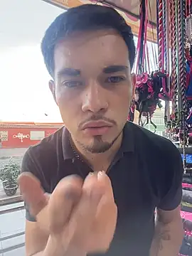 Leonardmoppet online show from January 2026 10:24:01 PM