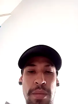 MaxHuston online show from February 2026 05:20:01 PM