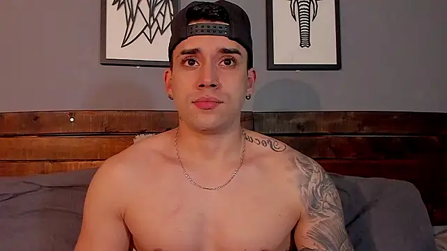 Mike montoya01 online show from February 2026 01:39:02 AM