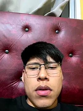 Snapshot of itrieddick chatting on November 2025 02:21:01 AM itrieddick online show from November 2025 02:21:01 AM