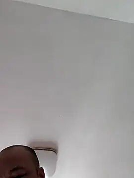 Snapshot of caige8888 chatting on October 2025 05:30:01 AM caige8888 online show from October 2025 05:30:01 AM