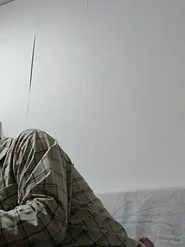 Snapshot of caige8888 chatting on October 2025 09:17:01 AM caige8888 online show from October 2025 09:17:01 AM