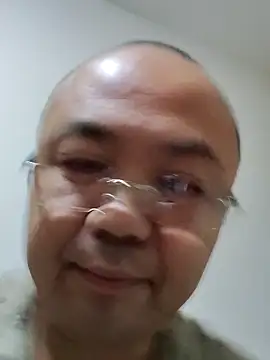 Snapshot of caige8888 chatting on November 2025 12:38:02 PM caige8888 online show from November 2025 12:38:02 PM