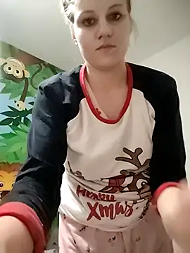 SandyCassie online show from October 2025 12:21:02 AM