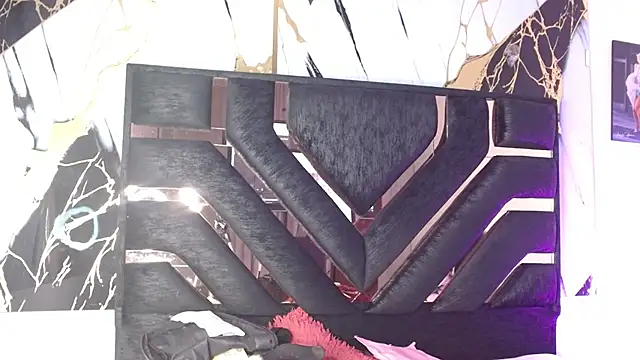 Snapshot of antonella_rosecs chatting on November 2025 04:45:02 AM antonella rosecs online show from November 2025 04:45:02 AM