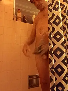 Snapshot of whitepony244 chatting on October 2025 01:28:01 AM whitepony244 online show from October 2025 01:28:01 AM