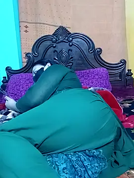 Porimoni22 online show from November 2025 12:53:02 AM