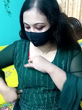 Snapshot of Porimoni22 chatting on April 2026 03:35:02 AM Porimoni22 online show from April 2026 03:35:02 AM