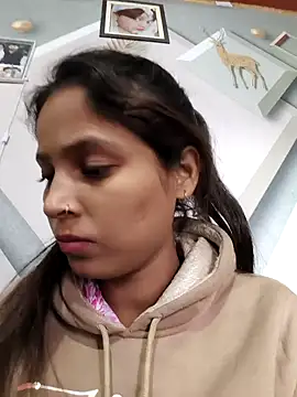 Anshika1431 online show from November 2025 04:23:02 AM