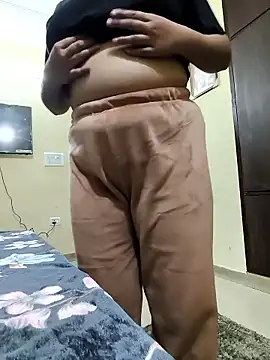 Anshika1431 online show from January 2026 05:28:02 PM