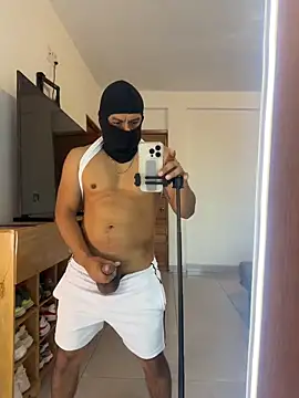 Snapshot of the_vein18 chatting on February 2026 03:27:02 PM the vein18 online show from February 2026 03:27:02 PM