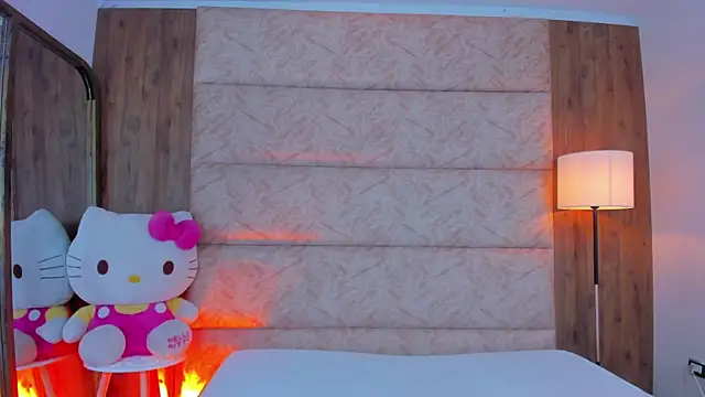 Antonella Russo1 online show from December 2025 01:09:02 PM