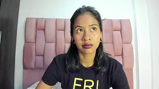 EuphoriaSavage online show from November 2025 12:48:01 PM