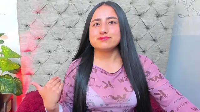 Snapshot of Samanta_Fischer chatting on November 2025 11:34:01 AM Samanta Fischer online show from November 2025 11:34:01 AM