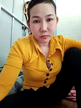 Ana-love2025 online show from November 2025 02:10:01 AM