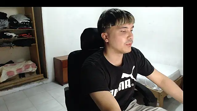 CuteAlexBoy online show from December 2025 04:24:01 PM