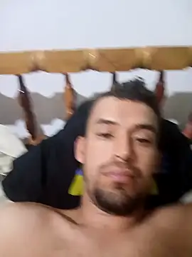 Snapshot of Crisjo29 chatting on February 2026 02:26:02 PM Crisjo29 online show from February 2026 02:26:02 PM