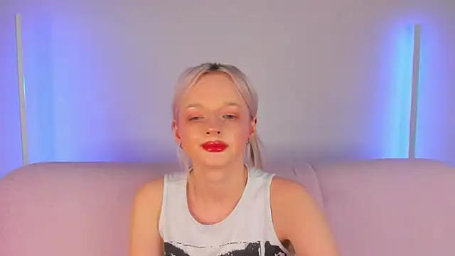 AlessaKiss online show from June 2026 02:45:02 AM
