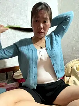 tabby-cat11 online show from January 2026 05:24:02 AM