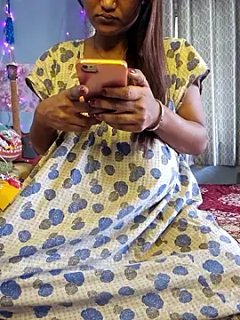 Snapshot of Desi_Maya69 chatting on June 2026 02:49:02 AM Desi Maya69 online show from June 2026 02:49:02 AM