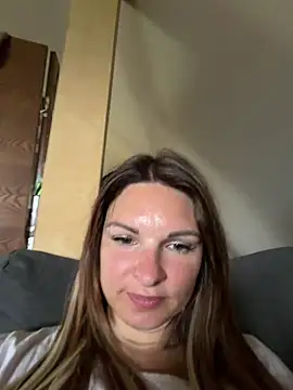 Snapshot of kinkysarahx chatting on May 2026 08:01:01 AM kinkysarahx online show from May 2026 08:01:01 AM