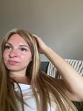 kinkysarahx online show from July 2026 08:54:01 AM