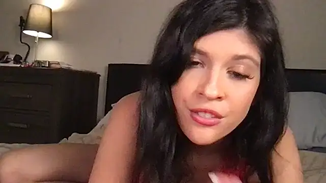 Snapshot of Livis_world chatting on November 2025 11:16:02 PM Livis world online show from November 2025 11:16:02 PM