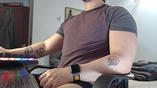 SugaredDigit online show from September 2025 01:13:01 PM