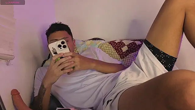 Anto Jasro online show from November 2025 01:08:02 AM