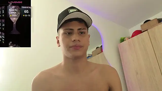 Anto Jasro online show from November 2025 08:34:02 PM