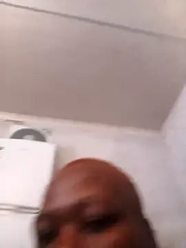 Roronae online show from November 2025 09:53:01 AM