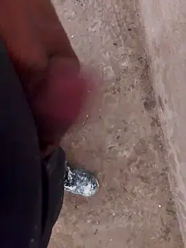 Snapshot of Orlao25cm chatting on November 2025 04:40:02 PM Orlao25cm online show from November 2025 04:40:02 PM