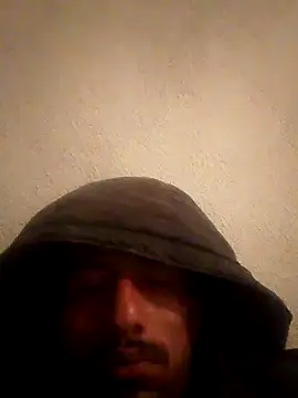 Snapshot of Orlao25cm chatting on November 2025 09:33:01 AM Orlao25cm online show from November 2025 09:33:01 AM