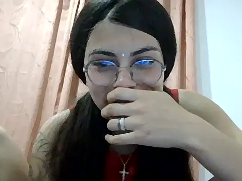 Snapshot of kaileyrivers chatting on April 2026 11:17:01 PM kaileyrivers online show from April 2026 11:17:01 PM