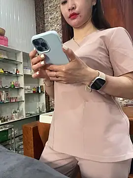 Phale2x online show from January 2026 01:31:02 AM