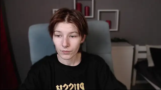 guitarandangell online show from November 2025 04:51:02 AM